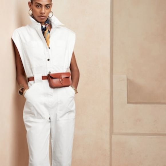 Banana Republic Pants - Gorgeous Utility Jumpsuit